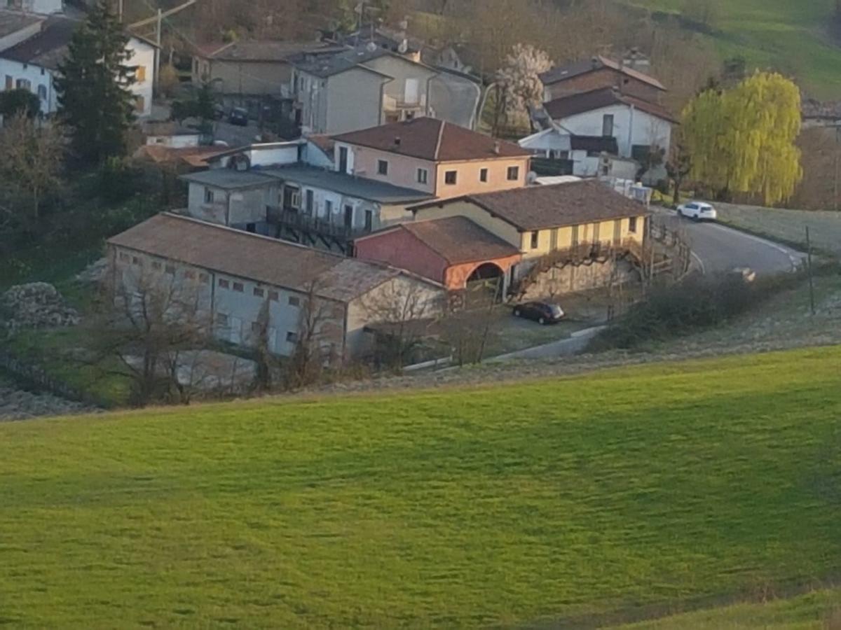Agriturismo Di Sordiglio Casina المظهر الخارجي الصورة